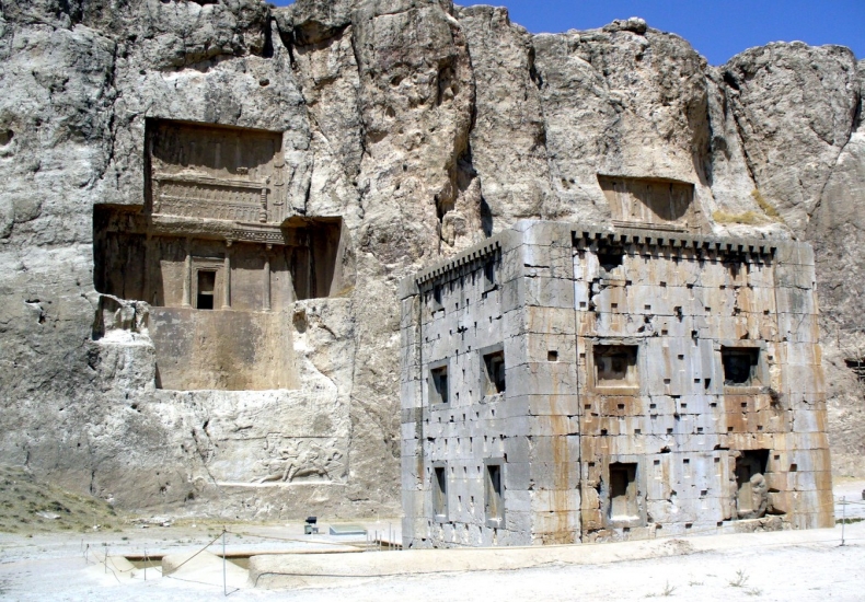 naqsh-e-rostam